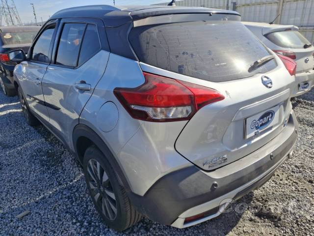 2018 NISSAN KICKS 