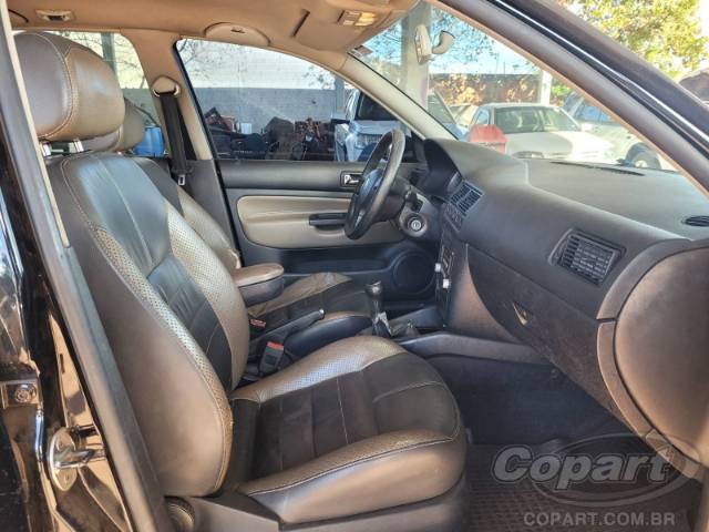 2009 VOLKSWAGEN GOLF 