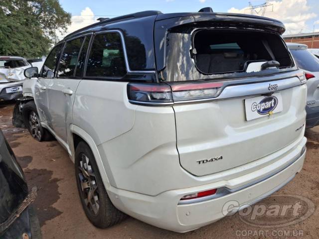 2023 JEEP COMMANDER 