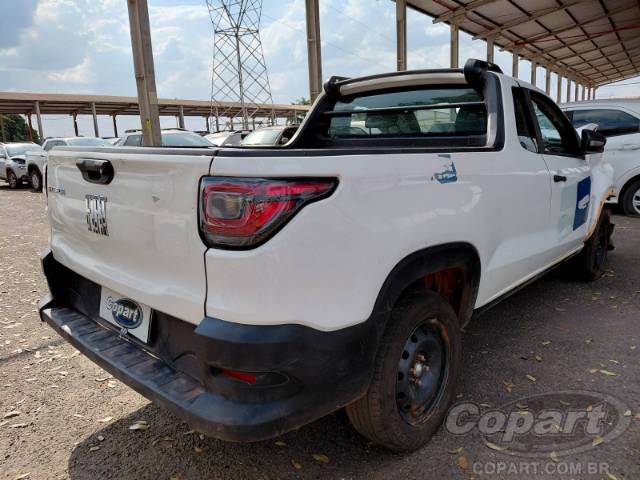 2025 FIAT STRADA 
