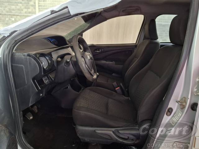 2015 TOYOTA ETIOS 
