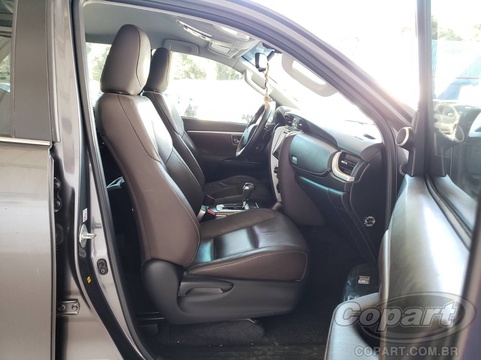 Foto 5: 2017 TOYOTA HILUX SW4
