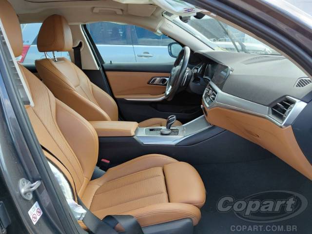 2022 BMW SERIE 3 