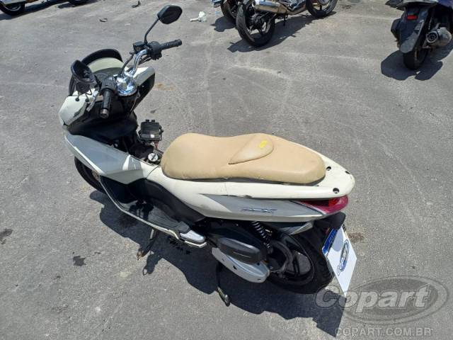 2015 HONDA PCX 