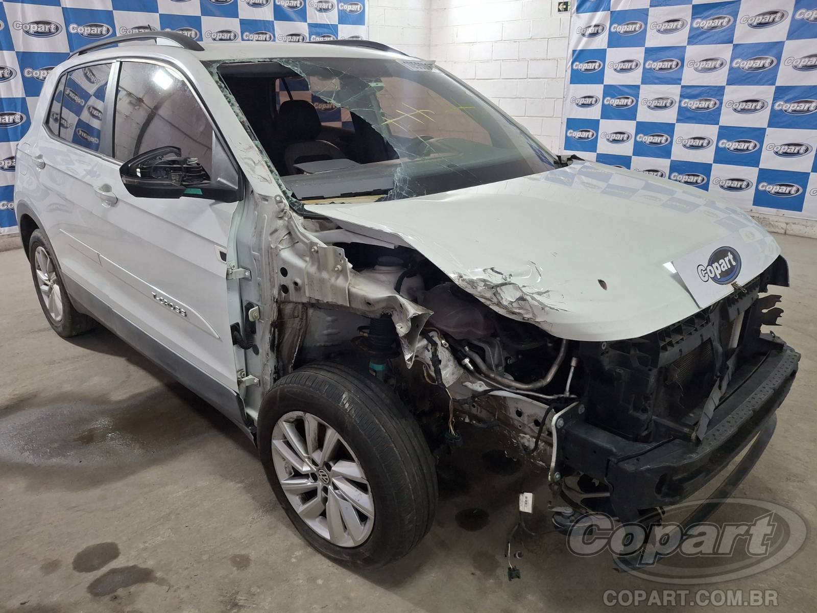 Veículo VW - VolksWagen T-Cross 2021 VOLKSWAGEN T-CROSS T-Cross Sense 200 AT 1.0 12V TSI Turbo 2021 em leilão