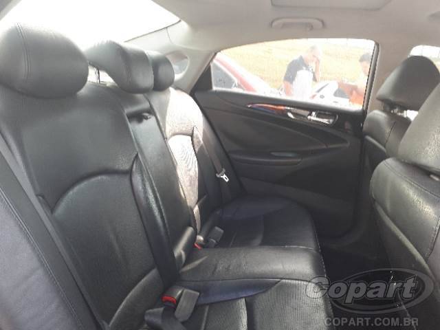 Foto 6 de 10: 2012 HYUNDAI SONATA