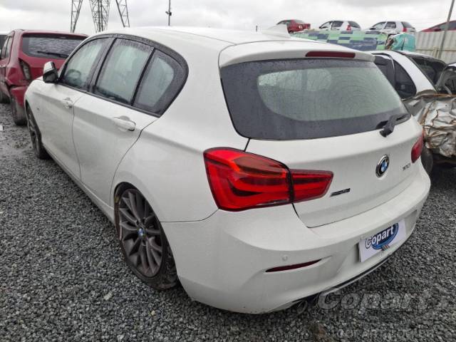2016 BMW SERIE 1 
