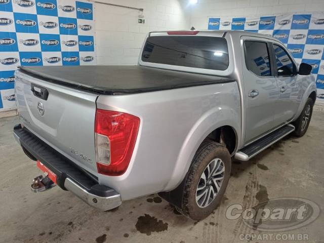 2021 NISSAN FRONTIER CD 