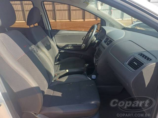 2014 VOLKSWAGEN FOX 