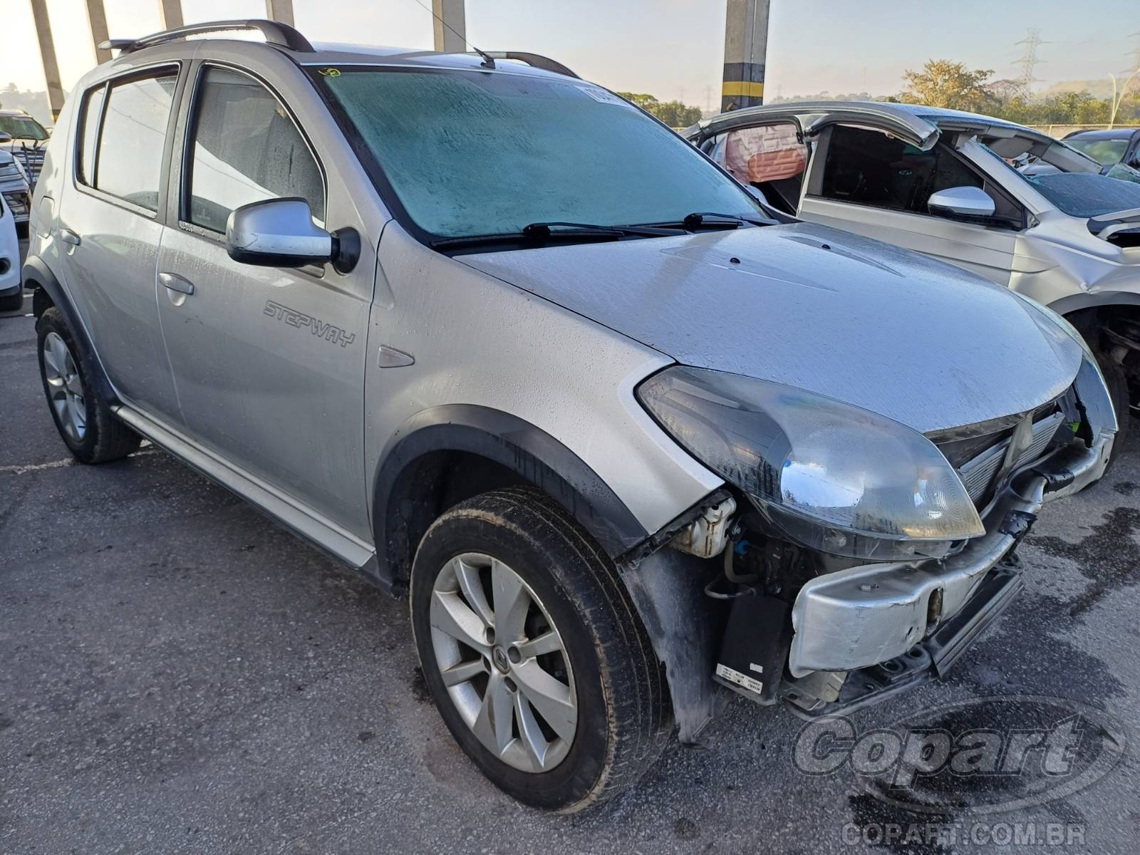 Veículo Renault Sandero RENAULT SANDERO STEPWAY 1.6 16V HI-FLEX 2013 2013 em leilão