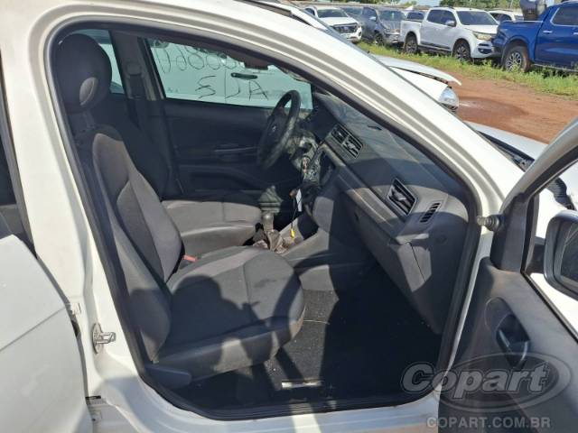 2022 VOLKSWAGEN VOYAGE 