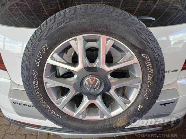2014 VOLKSWAGEN FOX 