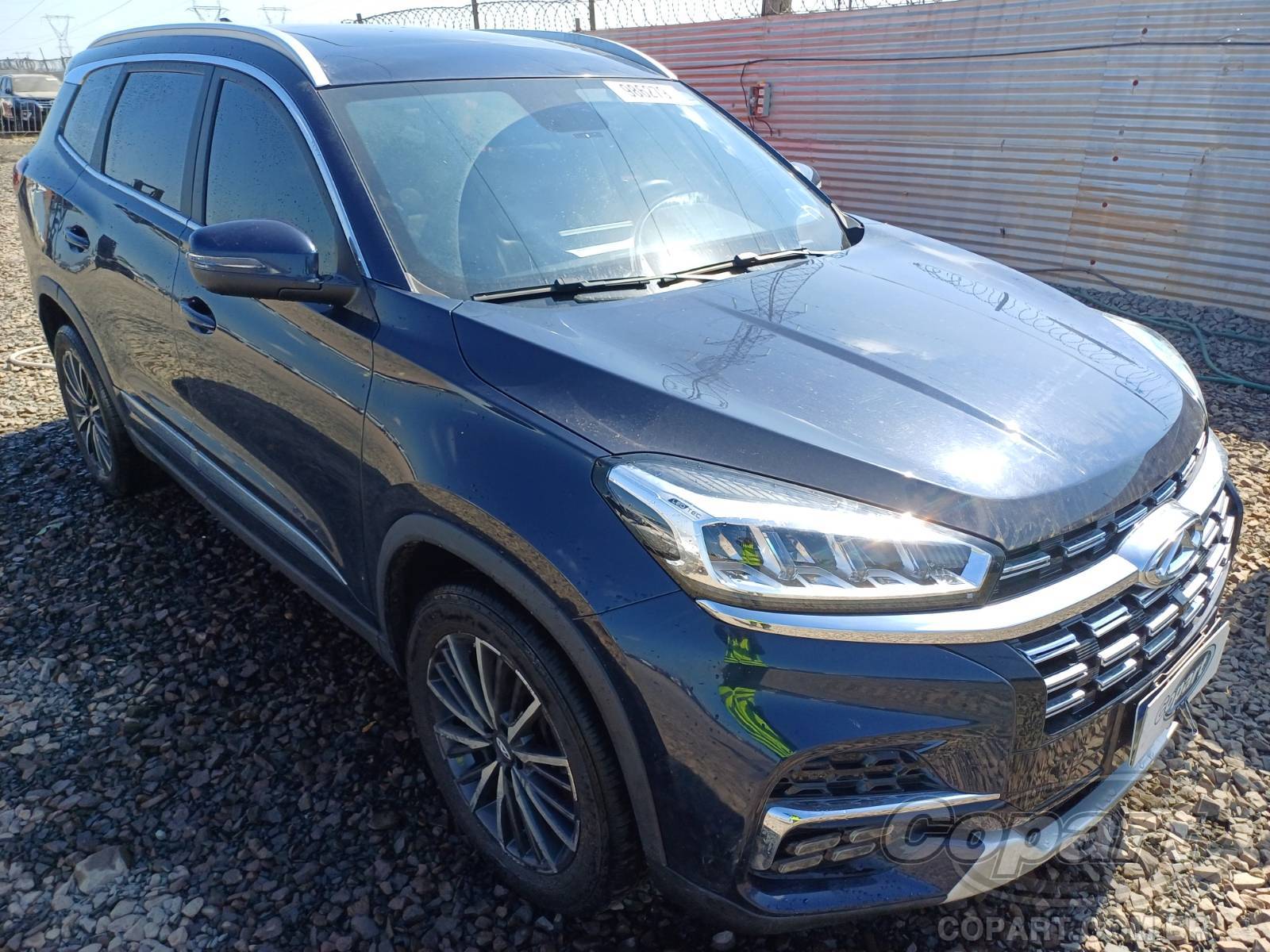 Veículo Caoa Chery Tiggo CAOA CHERY Tiggo 8 TXS 1.6 16V TGDi Turbo 2023 Pequena Monta 2023 em leilão