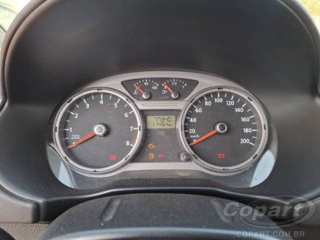 2010 VOLKSWAGEN VOYAGE 