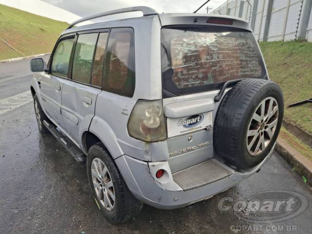 2010 MITSUBISHI PAJERO TR4 