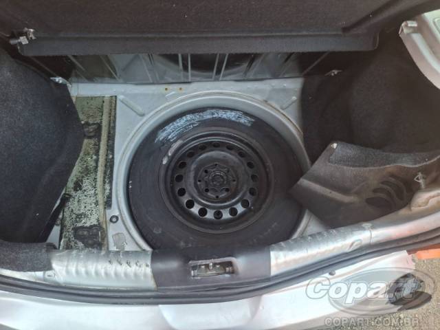 2010 VOLKSWAGEN GOL 
