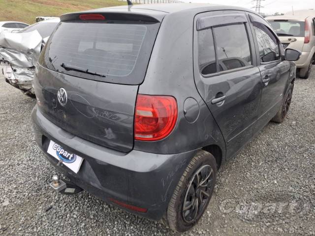 2013 VOLKSWAGEN FOX 
