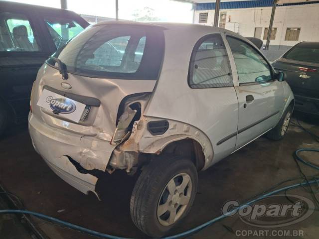 2002 FORD KA 