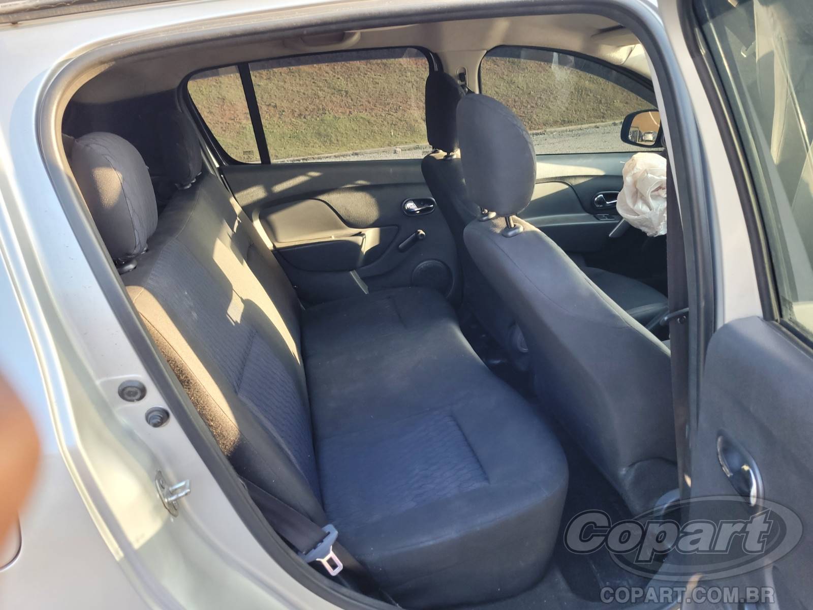Foto 6 de 10: 2015 RENAULT SANDERO SANDERO EXPRESSION 1.6 HI-POWER