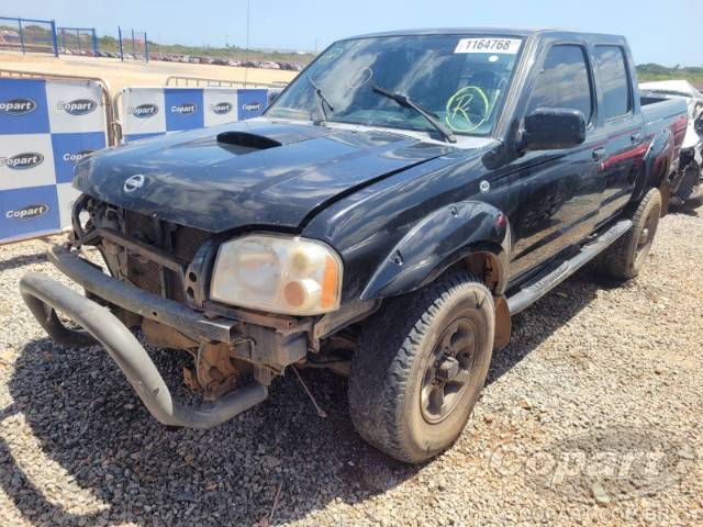 2005 NISSAN FRONTIER CD 