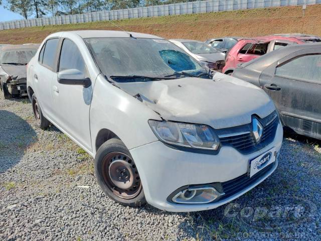 2017 RENAULT LOGAN 