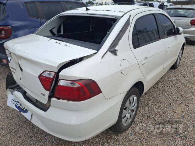 2014 VOLKSWAGEN VOYAGE 