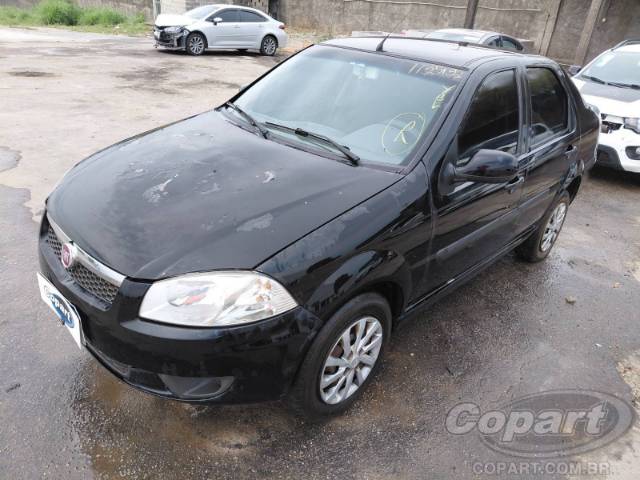 2015 FIAT SIENA 