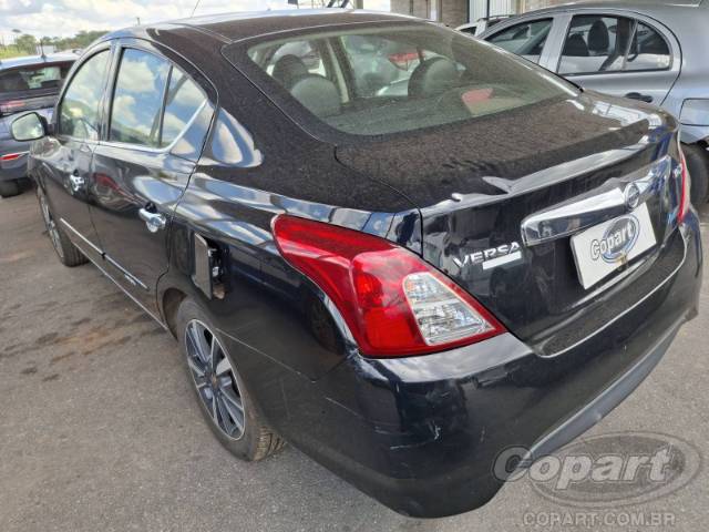 2018 NISSAN VERSA 