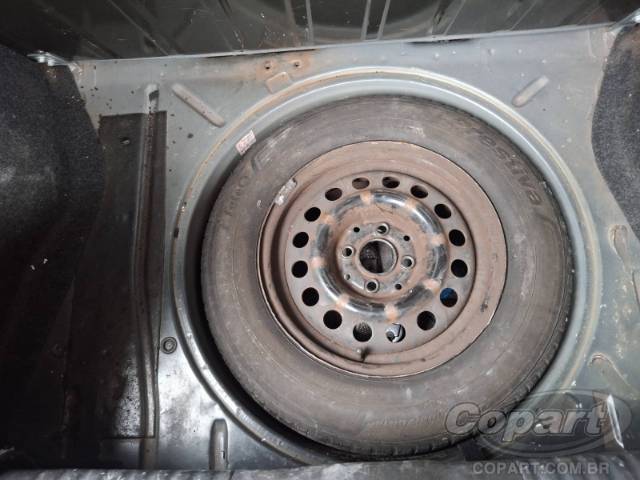 2010 VOLKSWAGEN GOL 