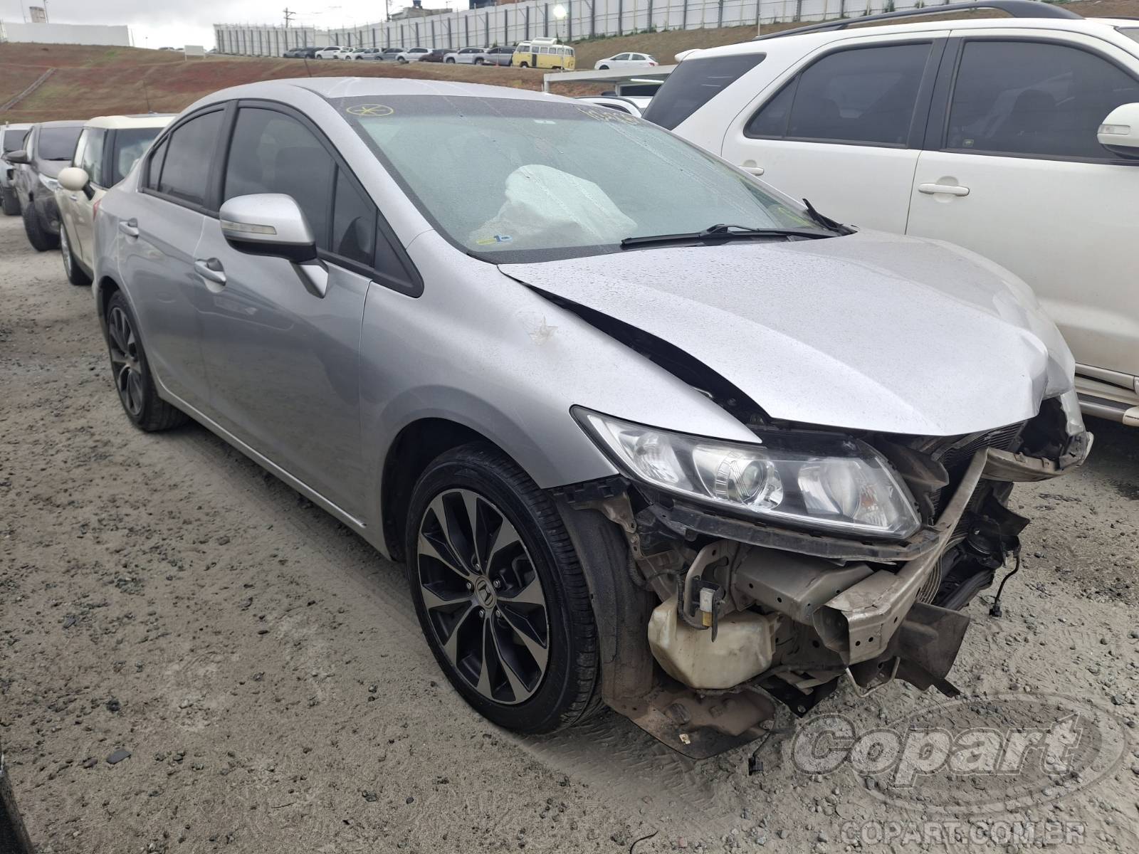 Veículo Honda Civic HONDA CIVIC LXR 2.0 16V i-VTEC 2015 2016 em leilão