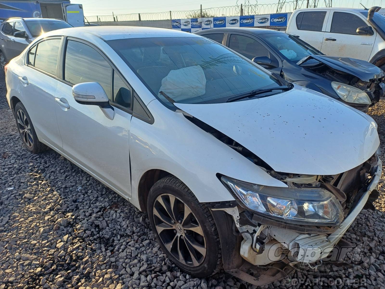 Veículo Honda Civic HONDA CIVIC LXR 2.0 16V i-VTEC 2014 FLEX 2015 em leilão