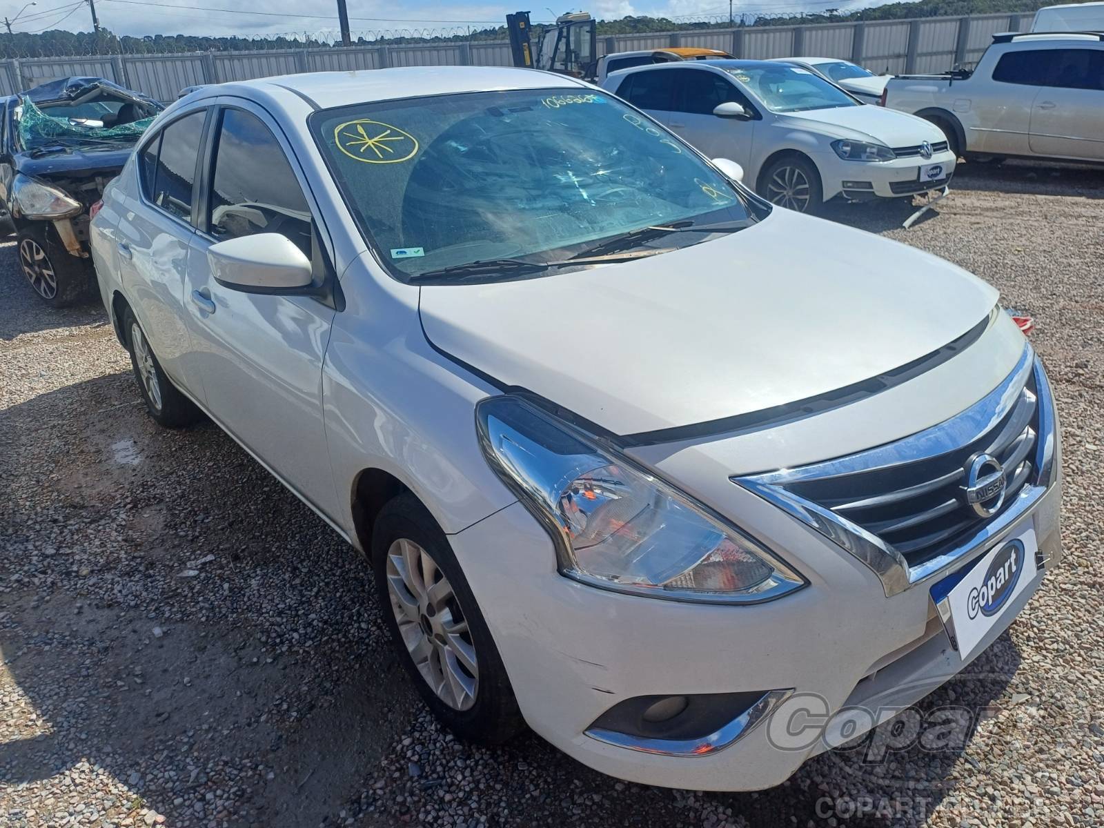 Veículo Nissan Versa Nissan Versa SL 1.6 16V 2015 2016 em leilão