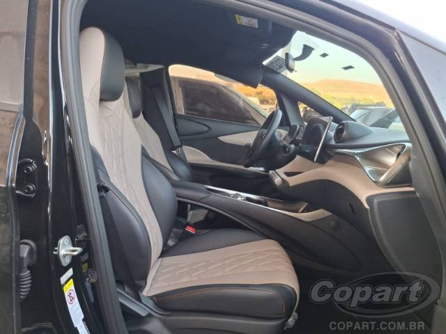2025 BYD DOLPHIN 