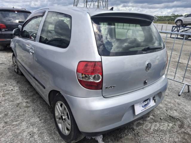 2010 VOLKSWAGEN FOX 