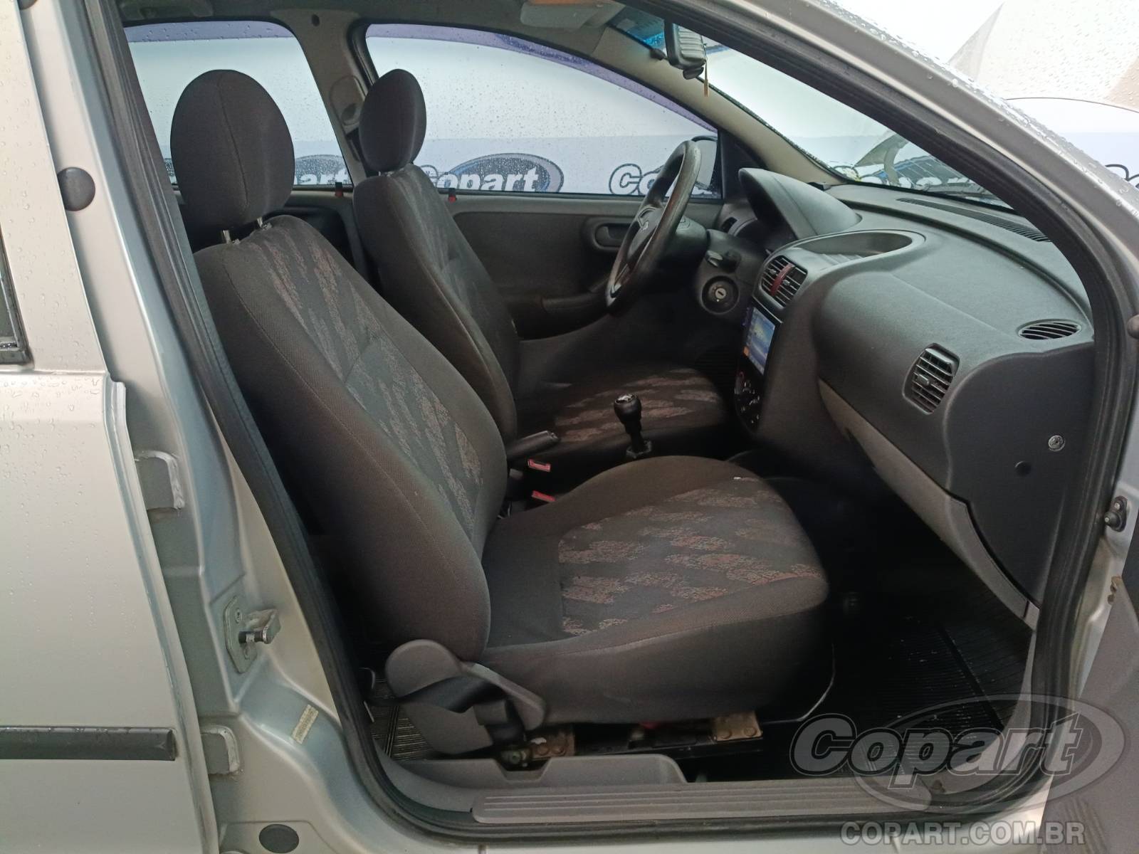 Foto 5: 2005 CHEVROLET CORSA SEDAN
