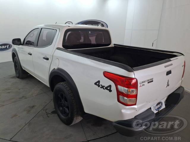 2024 MITSUBISHI L200 TRITON 