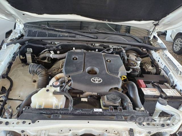 2023 TOYOTA HILUX CD 