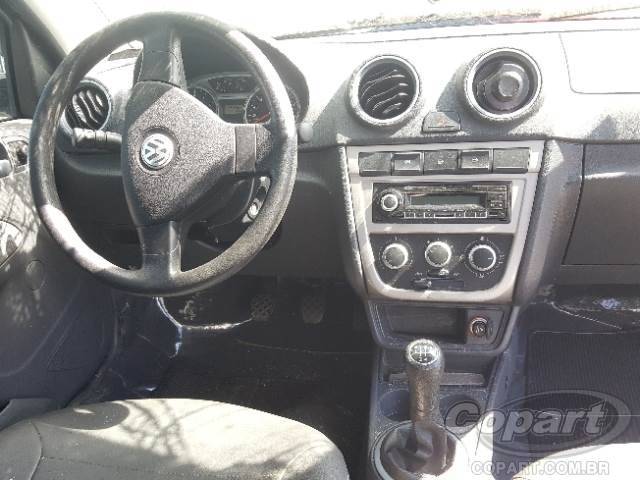 2011 VOLKSWAGEN VOYAGE 