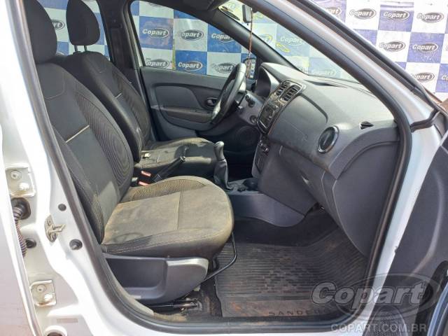 2022 RENAULT SANDERO 