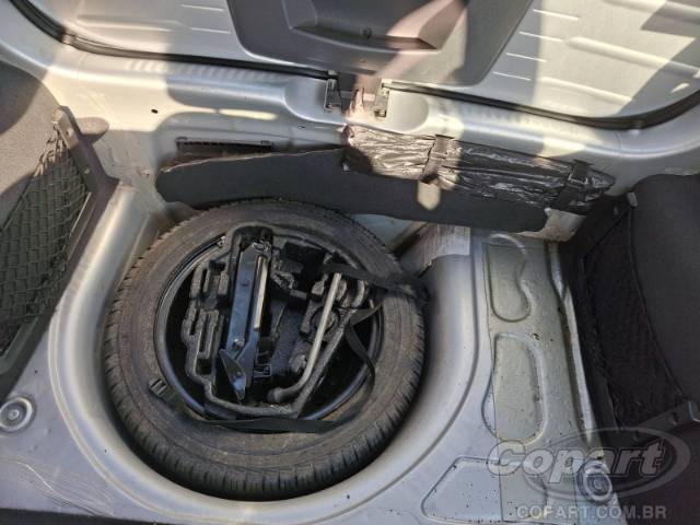2014 VOLKSWAGEN FOX 