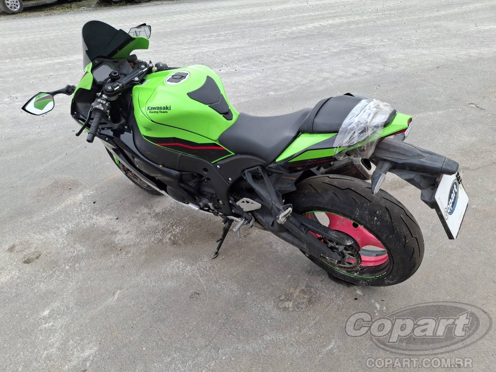 2022 KAWASAKI NINJA ZX-10R — foto 3 de 10