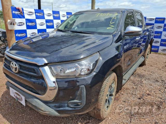 2021 TOYOTA HILUX CD 