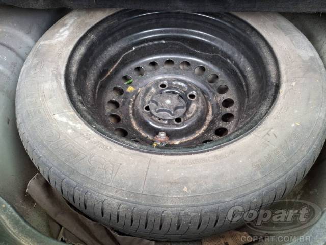 2010 NISSAN GRAND LIVINA 