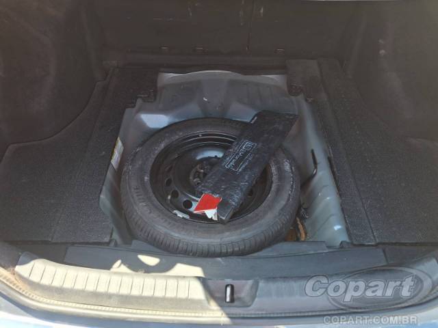 2019 TOYOTA YARIS SEDA 