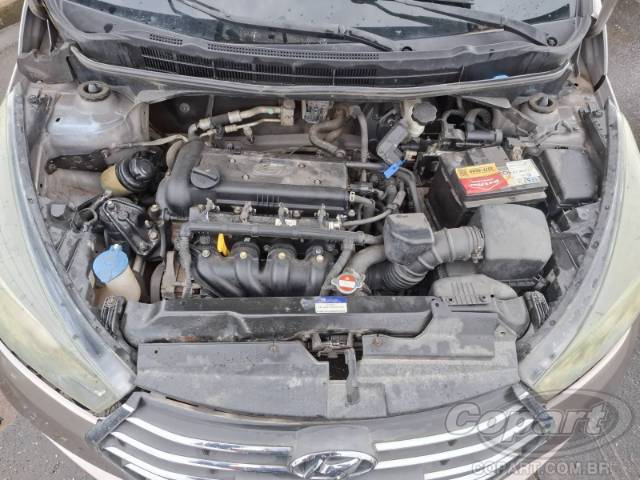 2016 HYUNDAI HB20S 