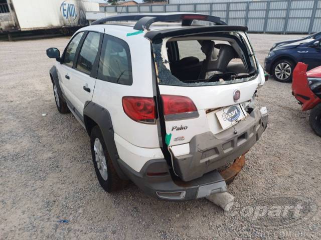 2014 FIAT PALIO WEEKEND 