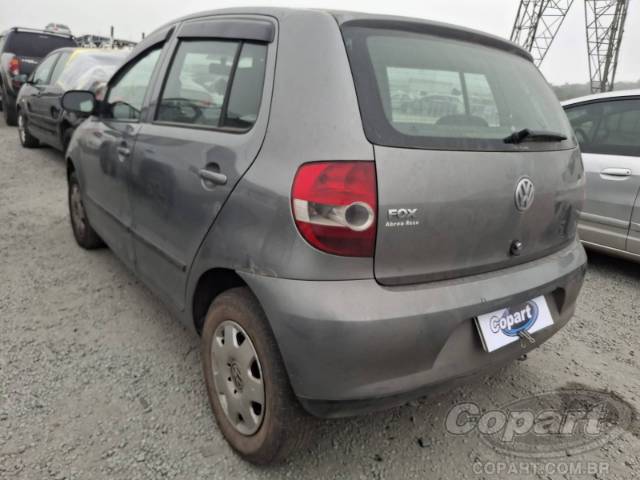 2005 VOLKSWAGEN FOX 