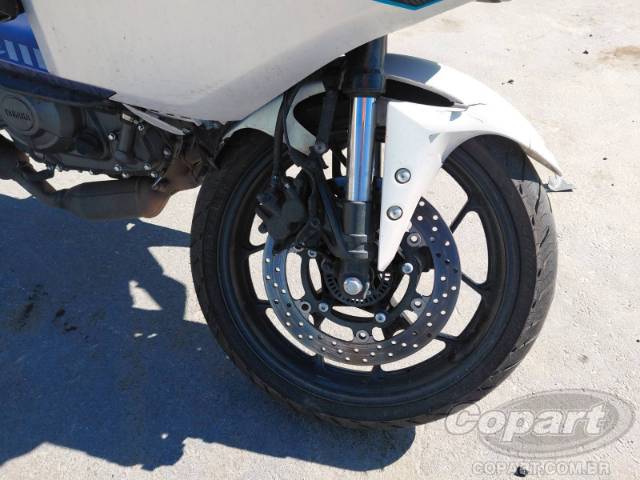 2026 YAMAHA YZF R3 