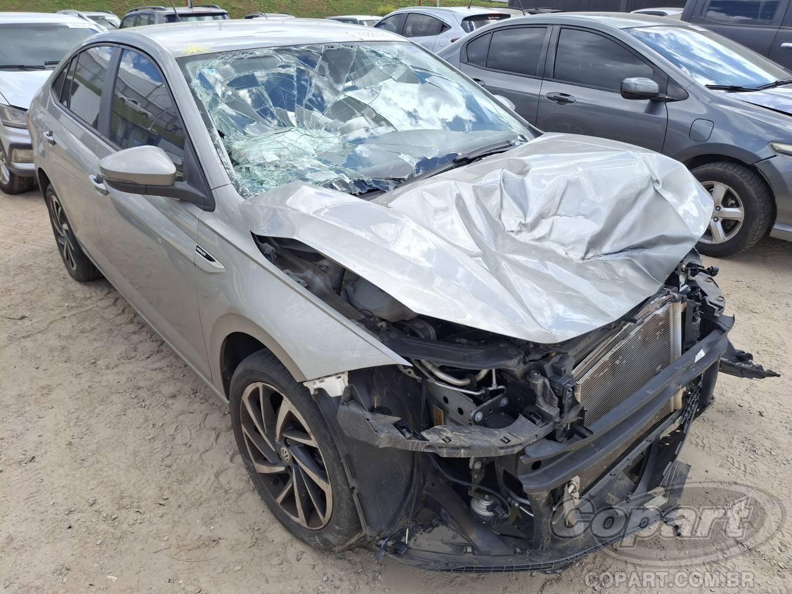 Veículo VW - VolksWagen Volkswagen VOLKSWAGEN VIRTUS 1.0 TSI Turbo 2022 2022 em leilão