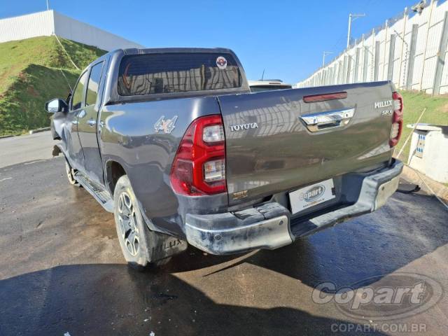 2024 TOYOTA HILUX CD 
